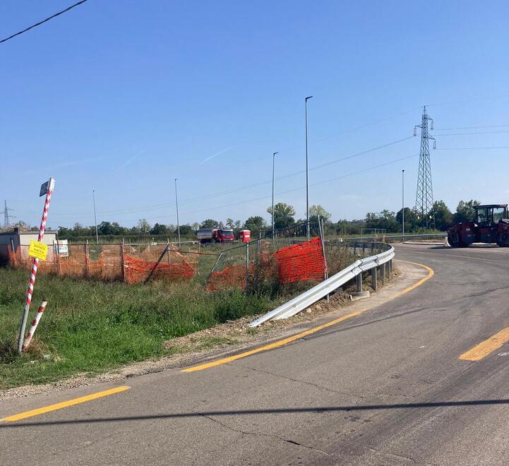 Castelvetro, «La nuova rotatoria sulla Pedemontana ci ha “chiuso” in casa»