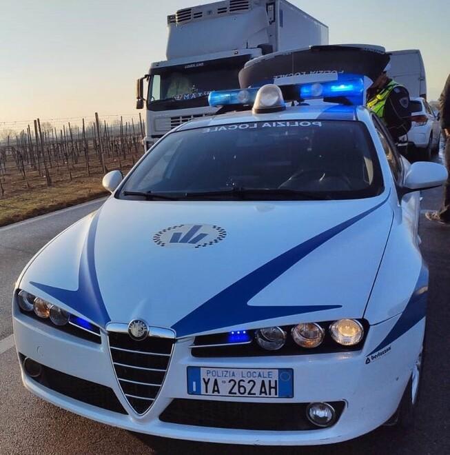 Vignola. «Quell’auto mi ha travolta» Ma è tutta un’invenzione 