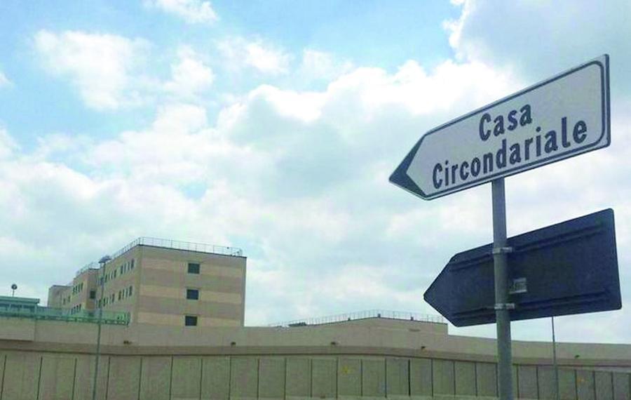 Detenuto morto a Bancali: indagato il compagno di cella