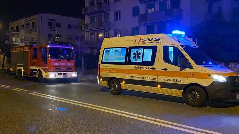 Livorno, si schiantano di notte con lo scooter: gravissimo un ragazzo di 18 anni