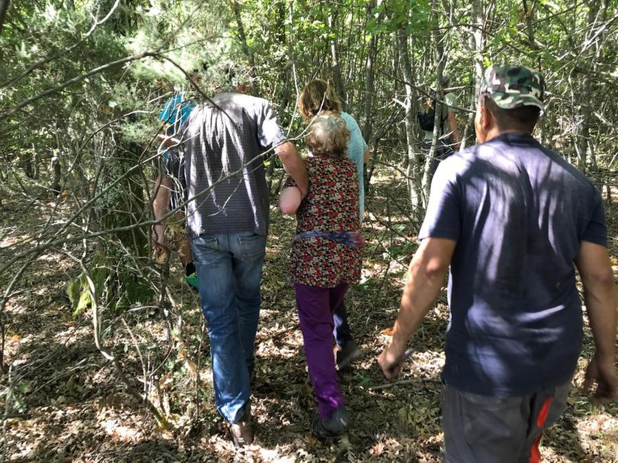 Trovata l’anziana dispersa nei boschi di Tatti