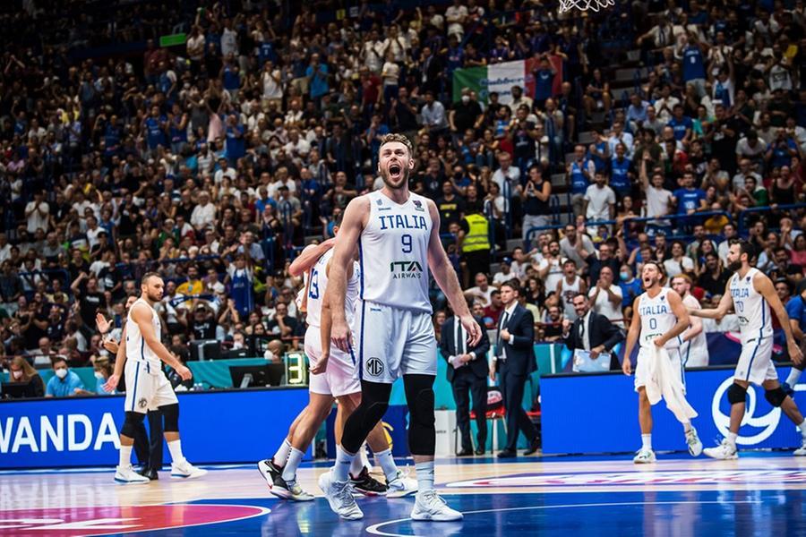 
	Nicol&ograve; Melli &egrave; assieme agli ex biancorossi Simone Fontecchio e Achille Polonara uno dei pilastri del team azzurro (Foto Fiba)

