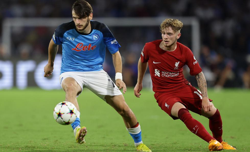 L’oro di Napoli, l’Europa ammira Kvara