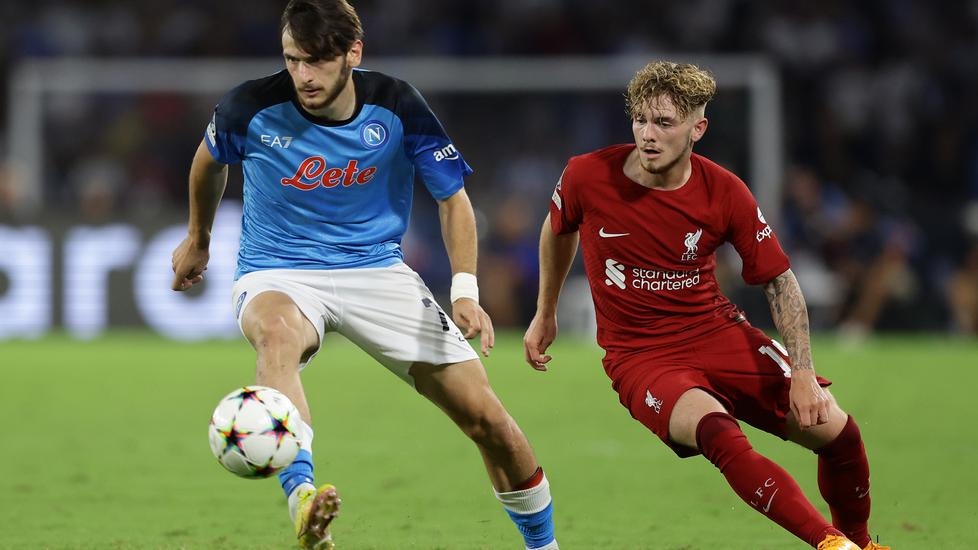 L’oro di Napoli, l’Europa ammira Kvara