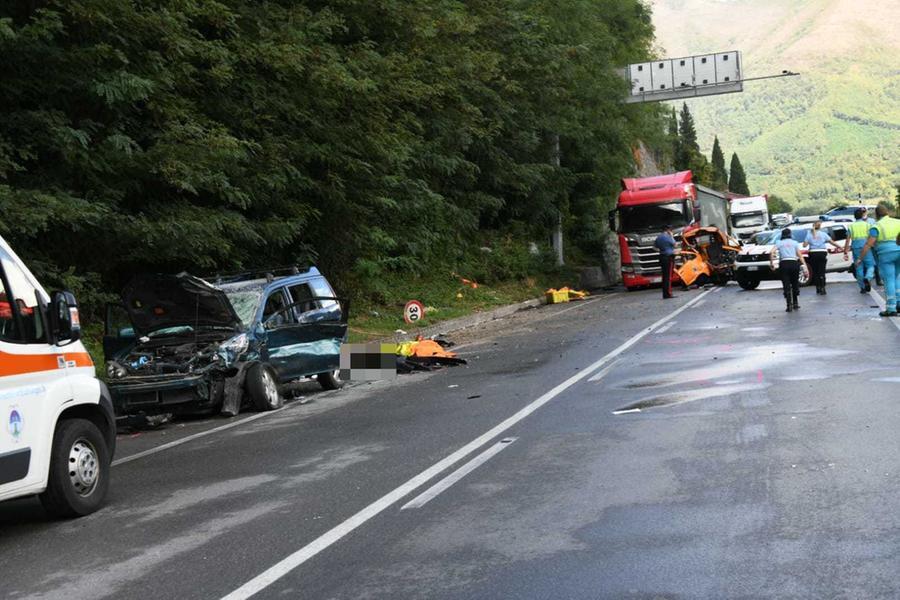 Lucca, incidente sulla Lodovica: muore dipendente della Provincia&nbsp;