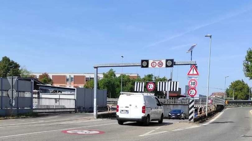 Modena: corse, sorpassi e inversioni In via Respighi è il Far West