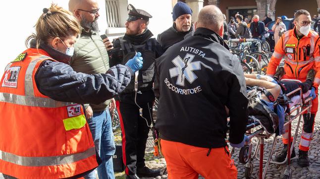 Omicidio a Ferrara, la moglie della vittima: «Mi sento distrutta, perché proprio Roberto?»