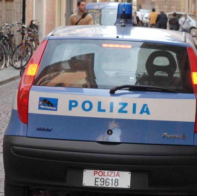 Modena Ruba in un negozio, arrestato Al Novi Sad poliziotti aggrediti 