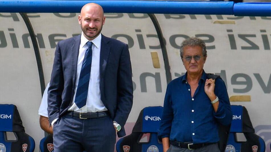Il ds Claudio Chiellini e il presidente Giuseppe Corrado in panchina