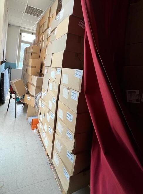 Mascherine per le scuole, maxi spreco a Olbia