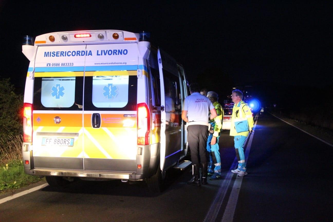 Schianto in scooter in via dei Pelaghi: ferito un 34enne