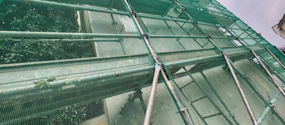 Ferrara, cantieri non finiti e lavori malfatti: «C’è chi rischia di perdere la casa»