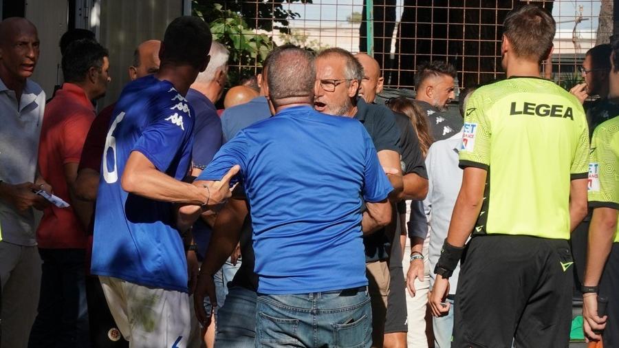Ancora litigi e veleni a fine partita quando i giocatori della Sangiovannese hanno esultato in modo scomposto (fotoservizio Franco Silvi)