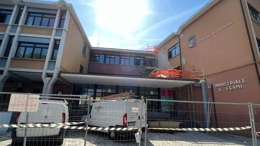 Modena Braccio di ferro Provincia-preside Ancora in stallo la ripresa al Fermi