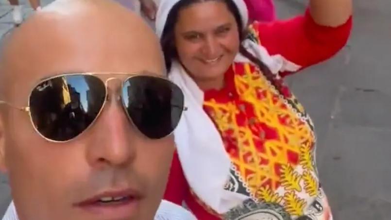 Un fermo immagine del video che ha scatenato la polemica