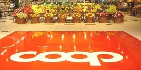 Addetti alle vendite e impiegati, i supermercati a caccia di personale: chi assume e come candidarsi