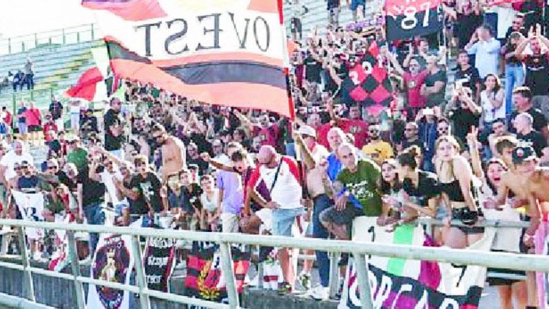 Lucchese vede granata, torna la sfida infinita contro il Pontedera 