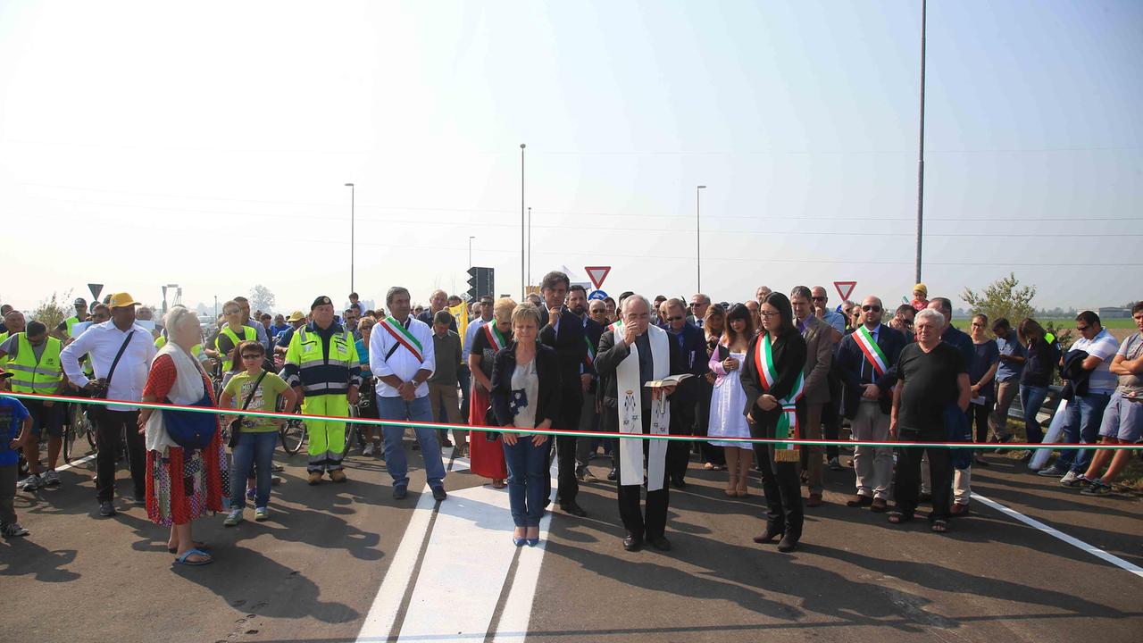 Inaugurata la nuova tangenziale ovest