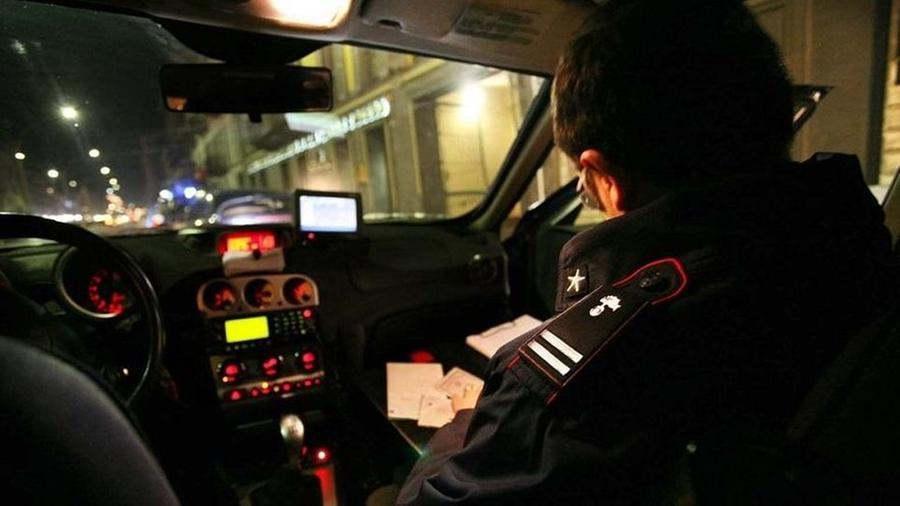 Carpi, minorenni rubano auto e finiscono fuori strada: denunciati