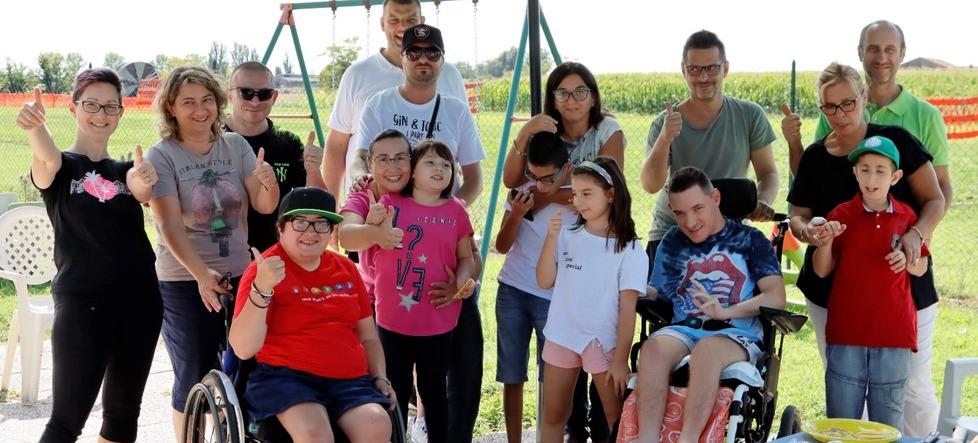 Ragazzi disabili ad alta quota: che emozione il primo volo