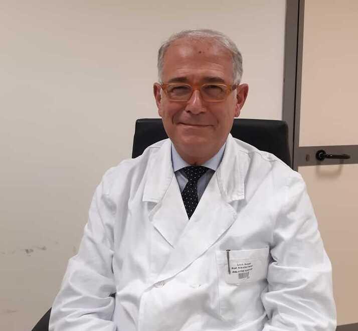 L'infettivologo Babudieri: «Il Covid? Non uccide più, a me fa più paura l’influenza»