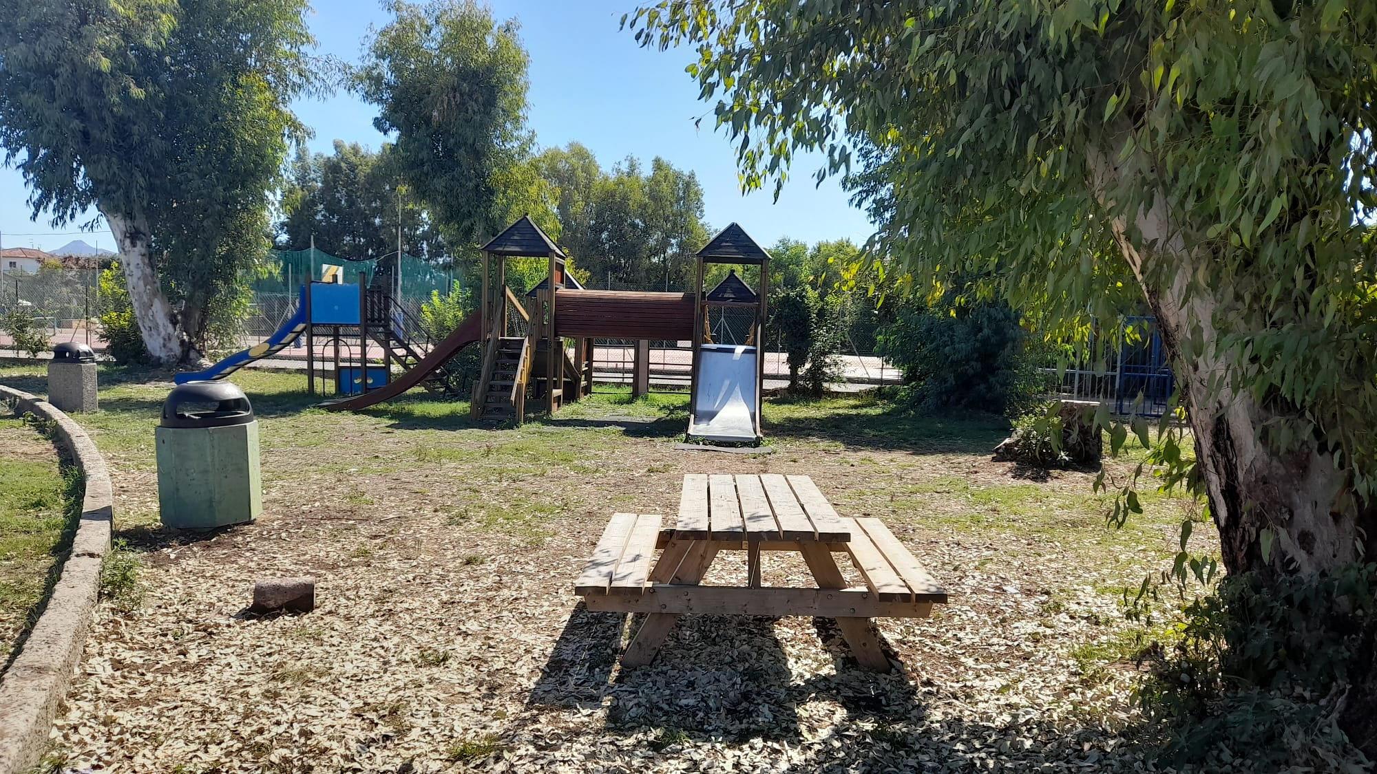 «Le aree sportive de La Fontina diventino un parco pubblico»