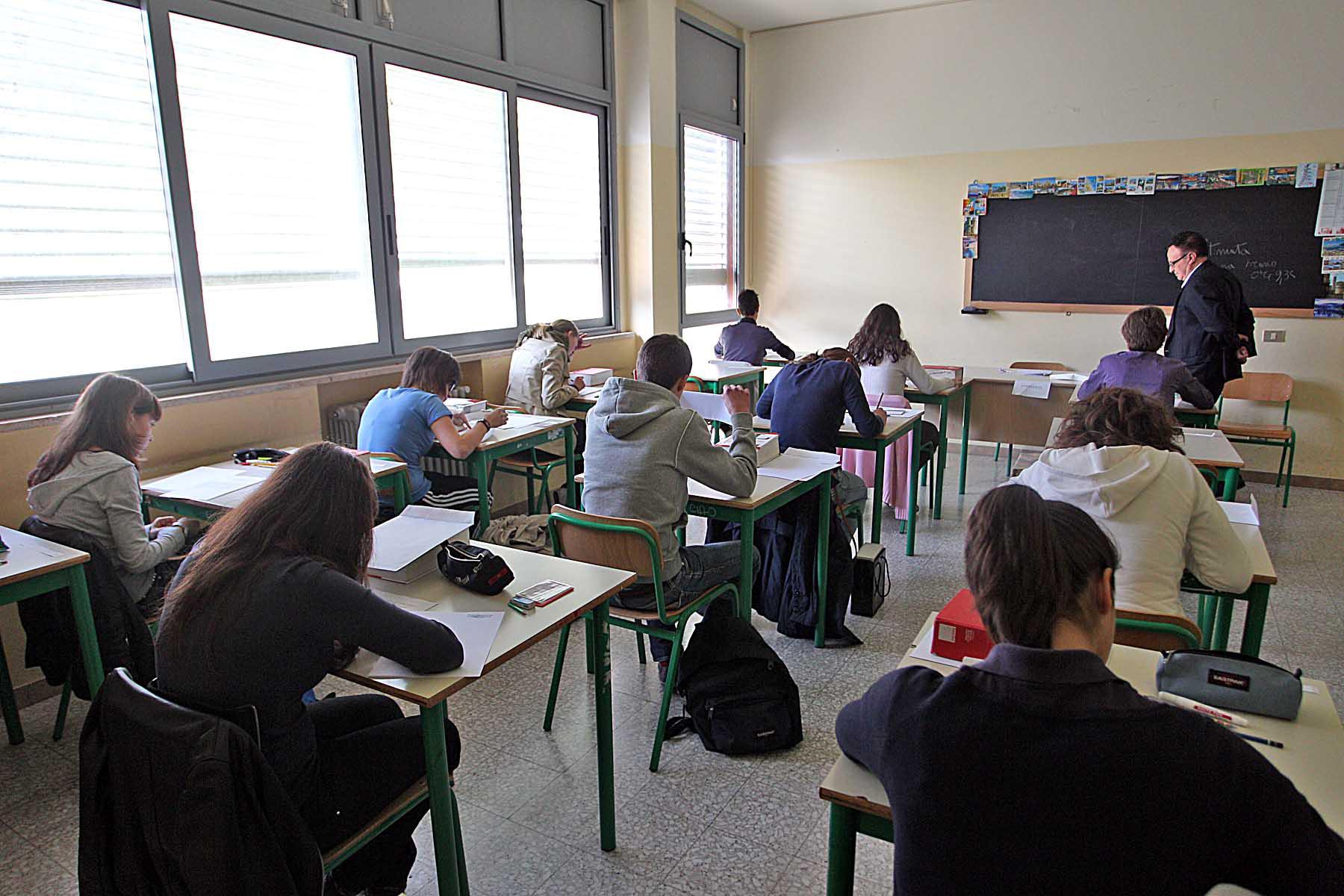 Tornano in classe 48mila studenti, l’algoritmo sacrifica il sostegno: così in provincia di Lucca