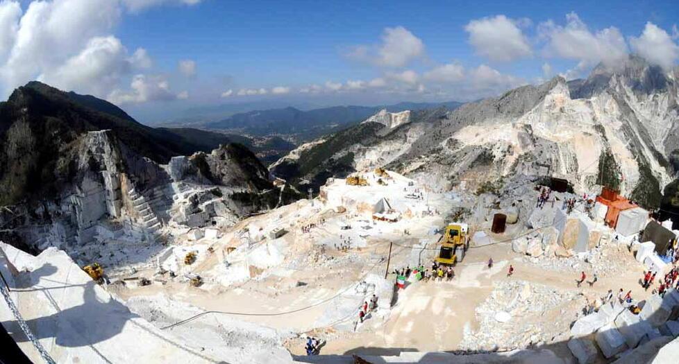 «Mancano 2,2 milioni dal marmo»: la relazione del geologo Manfredi 