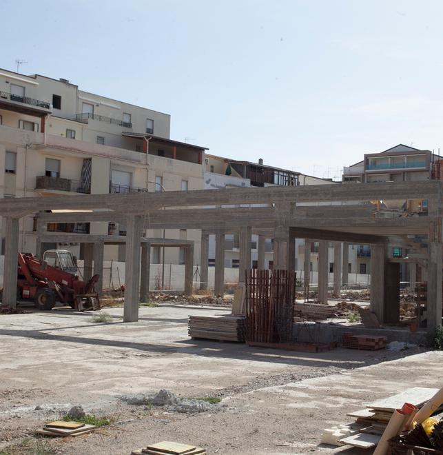 Alghero, aumenti dei prezzi e burocrazia: si fermano i grandi cantieri in città 