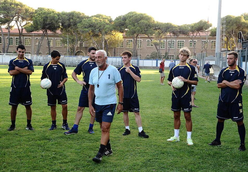 Rosignano, primo obiettivo centrato. Mister Bacci: «E ora puntiamo al campionato»