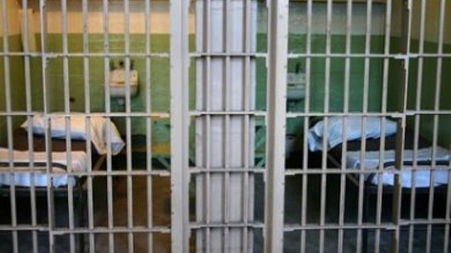 Pisa, salta la consegna degli alimenti in carcere: devastata una sezione