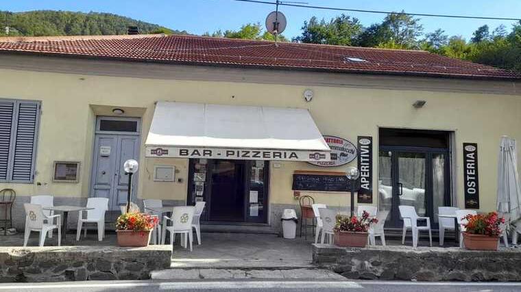 L’ingresso del bar pizzeria Osteria de’ Mammalucchi