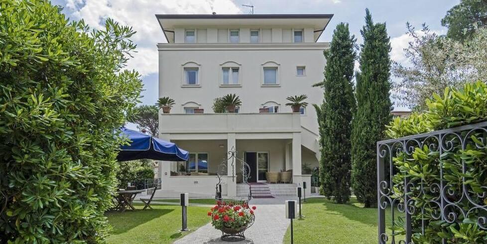 Forte, la bolletta sale fino a 12mila euro «Sono pronto a chiudere l’hotel» 