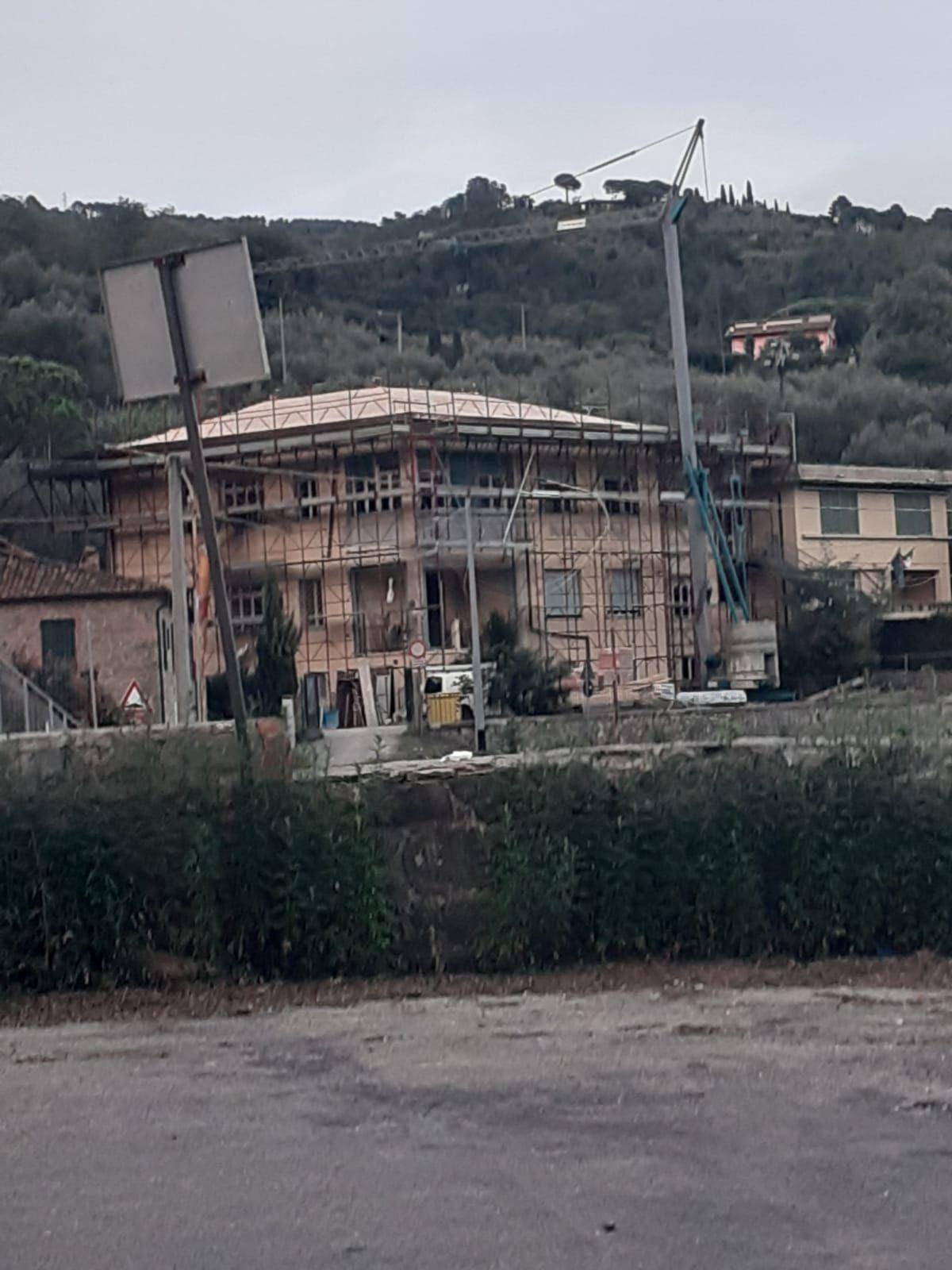 Scuola, cantiere a cielo aperto: protestano genitori e docenti 
