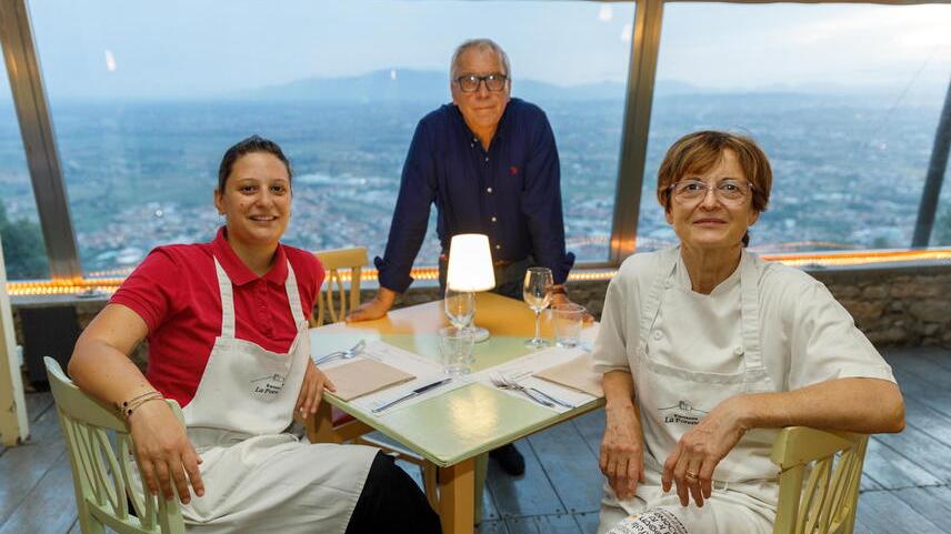 Monsummano, ristorante riapre dopo essere stato devastato dalla bufera del 18 agosto