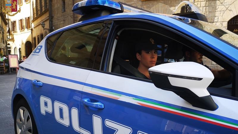 Pisa, aggredisce in strada il padre: 41enne arrestato