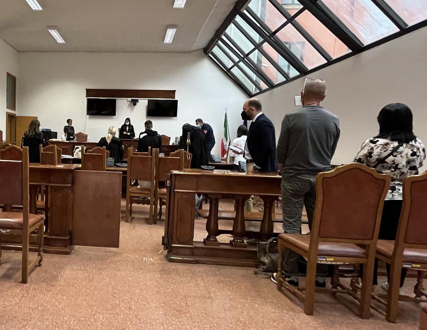 Ai Lidi, ubriaco, investì quattro ragazze: il 19enne ammette le sue colpe