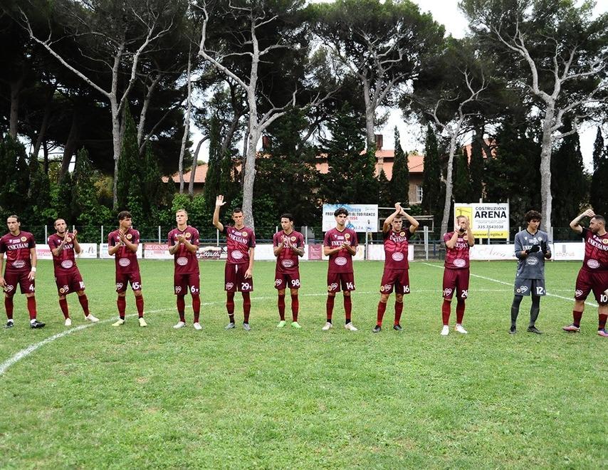 La truppa di Collacchioni prima della gara contro la Sangiovannese