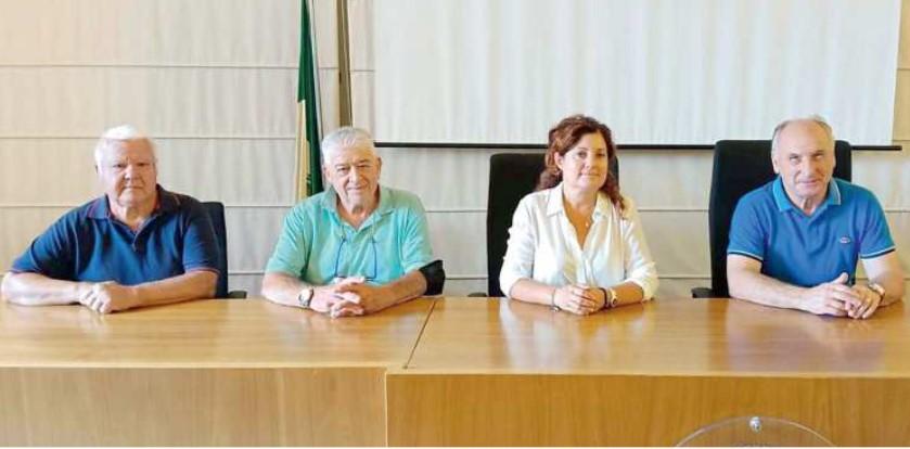 
	Un momento della presentazione del trofeo

