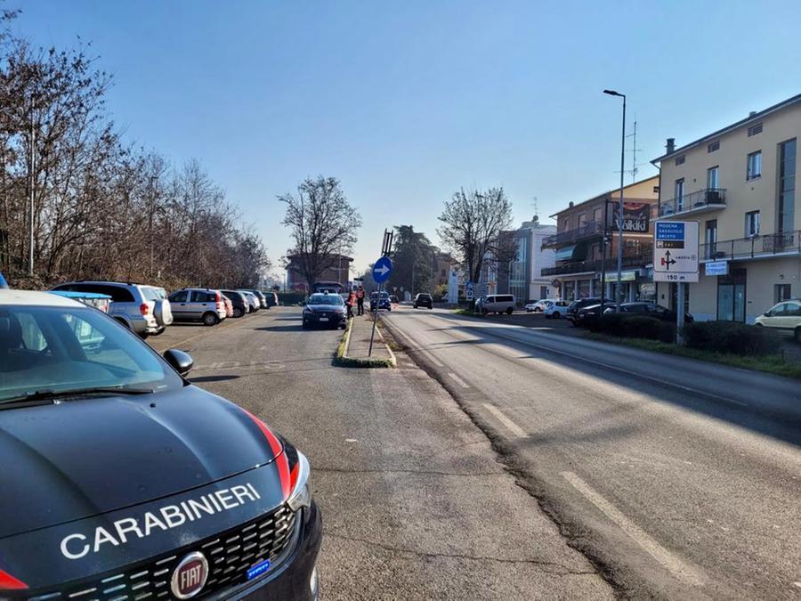 Brescello, nel suo appartamento spacciava droga: denunciata 47enne