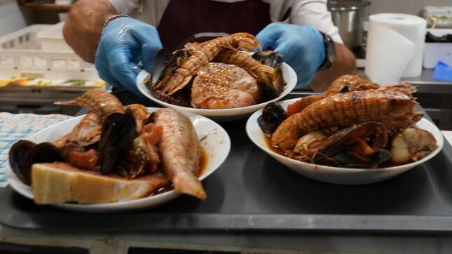 Incognita pioggia sulla kermesse, la cena dei 500 al terminal Crociere