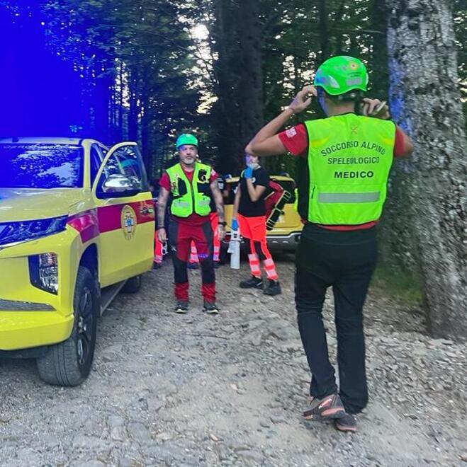 Fanano: muratore 46enne cade dal tetto a Fellicarolo. Portato al Maggiore, è in prognosi riservata 