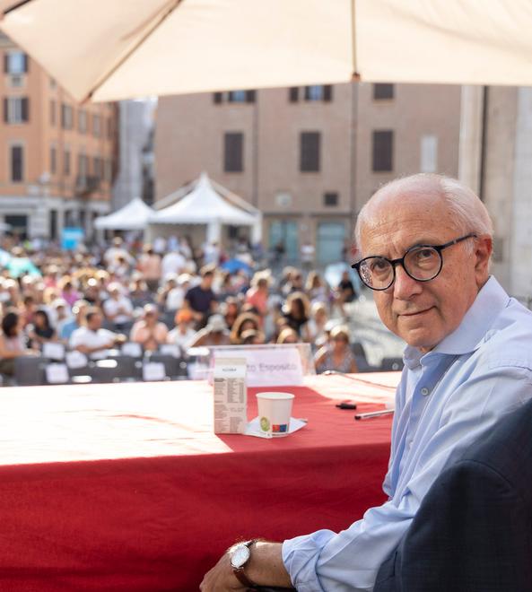 Modena, Esposito: «La democrazia non è a rischio ma ora può diventare autoritaria» 