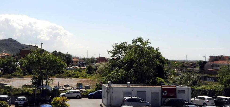 Una immagine del terreno dove sorgeranno casa e ospedale di comunità