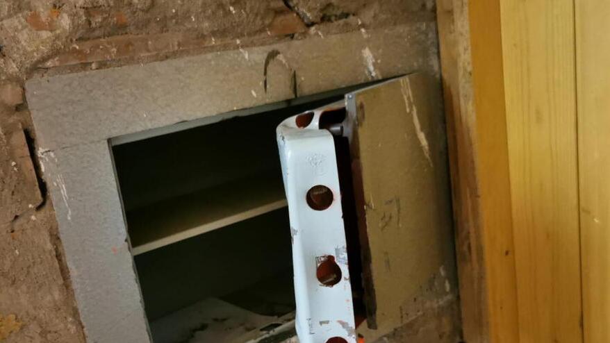 I ladri con la mola tornano in azione a Cecina