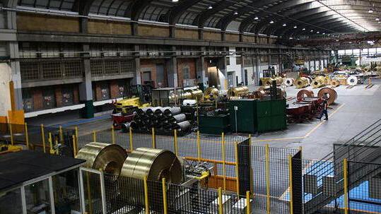 L’interno dello stabilimento di Kme a Fornaci di Barga