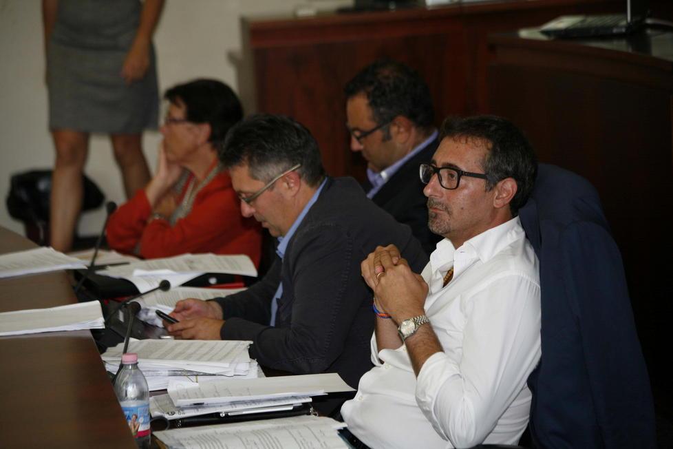 La giunta approva il dissesto di Viareggio 