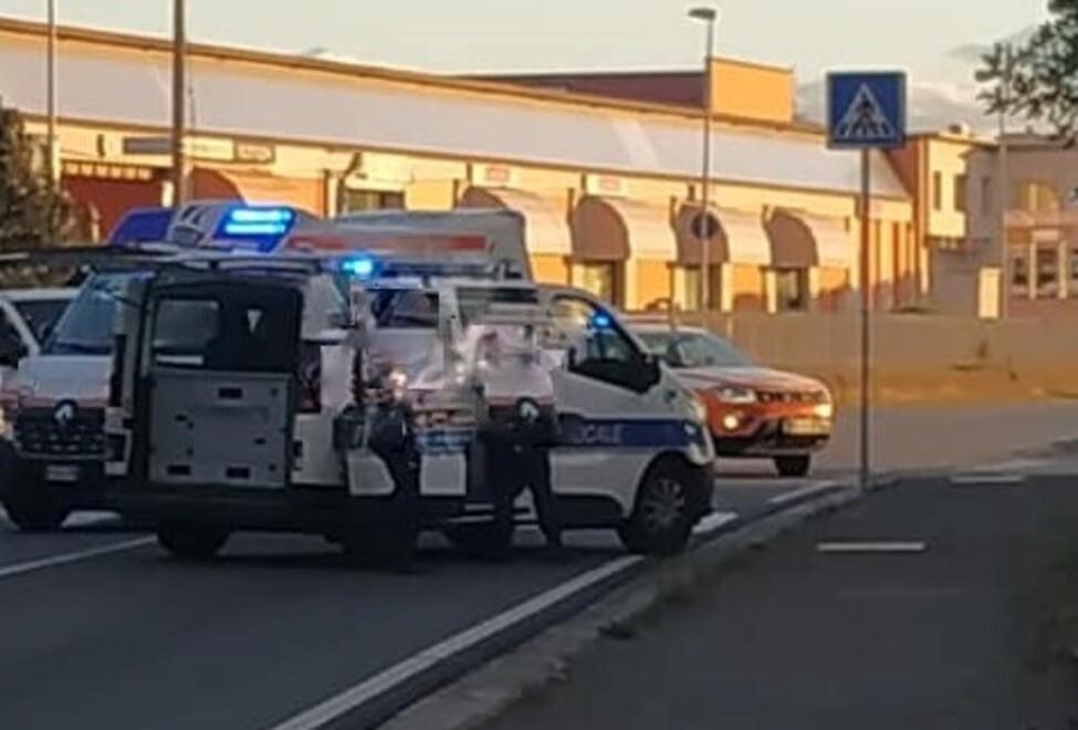 Formigine. Via Radici, travolto 82enne in bici: «Incrocio pericoloso, qui si corre»