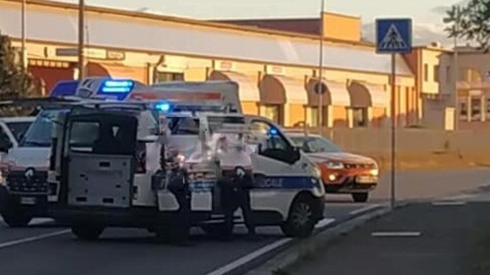 Formigine. Via Radici, travolto 82enne in bici: «Incrocio pericoloso, qui si corre»