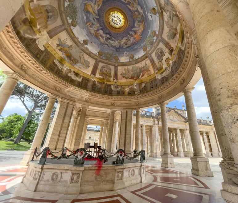 Una veduta interna delle Terme Tettuccio (foto Nucci)
